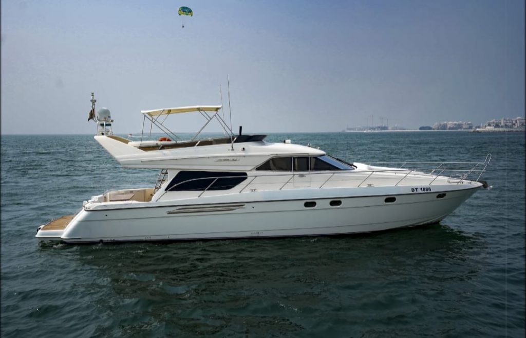 Princess 60 Feet 20 Persons